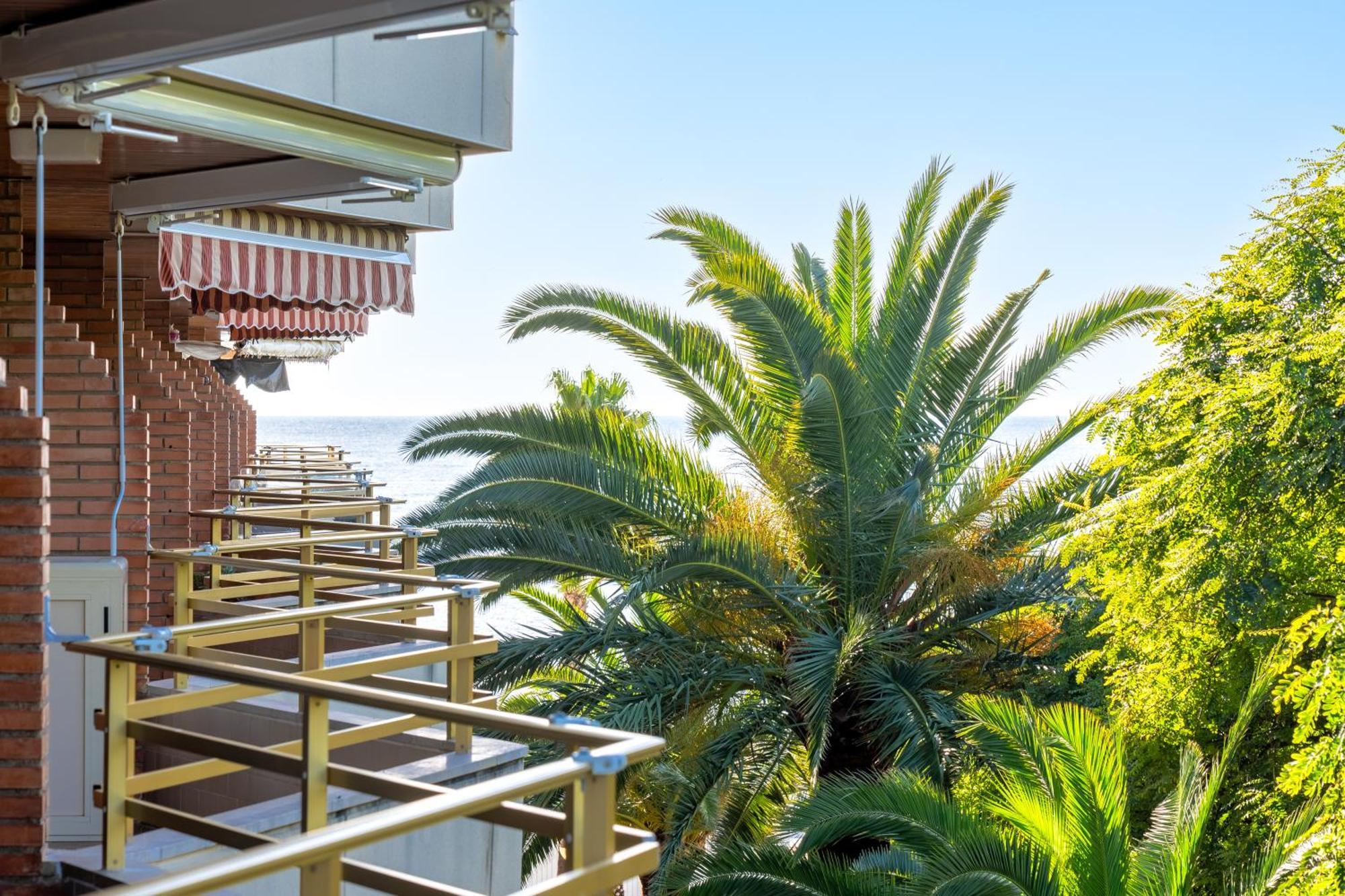 Appartement Cambrils Front De Mer Zewnętrze zdjęcie